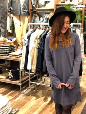 「チャコール」｜「アイテム（ハット）」を使った、Yukiさん（レディース・159cm）の冬コーディネート