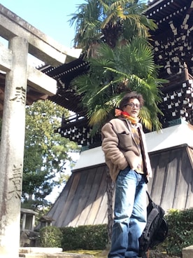 「COMME des GARCONS（コムデギャルソン）のアイテム（マフラー）」を使った、Louisさん（メンズ・165cm）の冬コーディネート