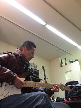 NEIL BARRETT(ニールバレット)のミリタリージャケットを使ったメンズ