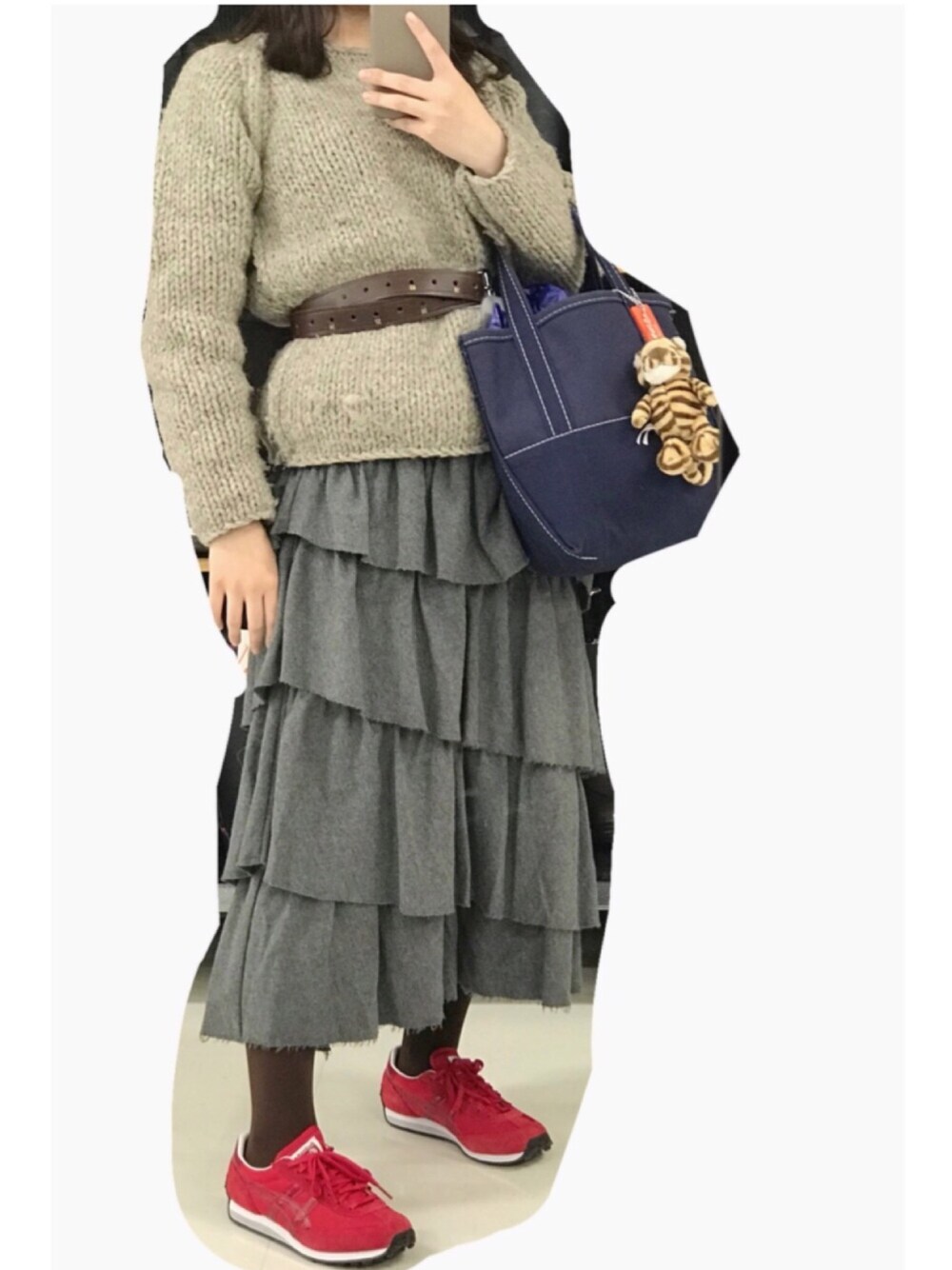 「BEAMS BOYの【CLUEL 12月号掲載】BEAMS BOY / ロービング ラグラン スリーブ（ニット/セーター、グレー系）」を使った、►rie◄さん（レディース・155cm）の春コーディネートの1枚目の写真