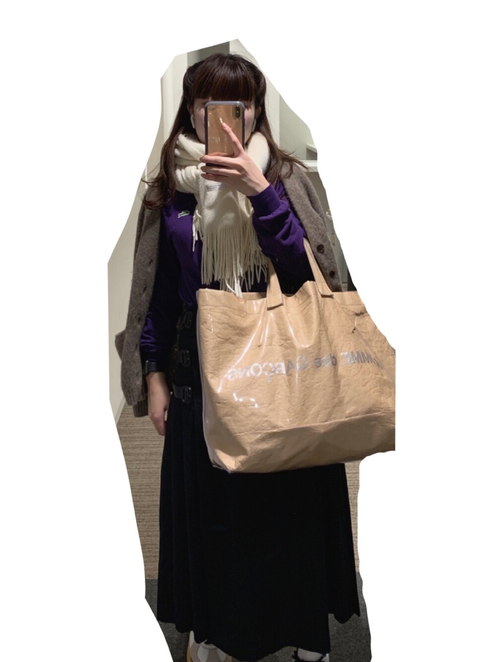 「BEAMS BOYのBEAMS BOY / ヤク ベーシック Vネック カーディガン（カーディガン/ボレロ、ブラウン系）」を使った、►rie◄さん（レディース・155cm）の秋コーディネートの1枚目の写真