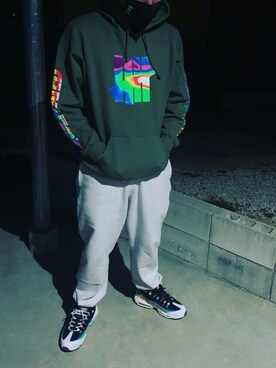 「UNDEFEATED （アンディフィーテッド）のアイテム（パンツ）」を使った、mochitomoさん（メンズ・178cm）の冬コーディネート