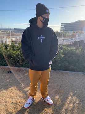 「UNDEFEATED （アンディフィーテッド）のアイテム（ニットキャップ/ビーニー）」を使った、mochitomoさん（メンズ・178cm）の冬コーディネート