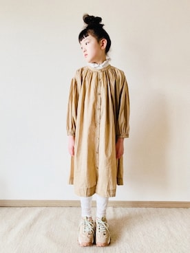 「rps（アールピーエス）のアイテム（シャツワンピース）」を使った、riccarinさん（キッズ・110cm）の春コーディネート