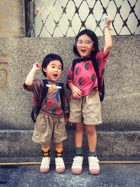 「Native（ネイティブ）のアイテム（トップス）」を使った、萌萌vs咩咩（小小無臉男）さん（キッズ・90cm）の春コーディネート