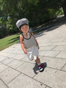 「CONVERSE（コンバース）のアイテム（ハンチング/ベレー帽）」を使った、萌萌vs咩咩（小小無臉男）さん（キッズ・90cm）の夏コーディネート