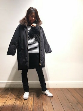 「アイテム（レッグウォーマー、ブラック系）」を使った、KYANA-SANさん（レディース・164cm）の冬コーディネート