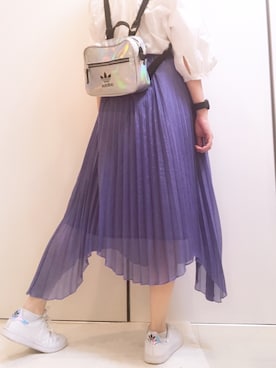 「アイテム（バックパック/リュック、シルバー系）」を使った、mihare_美晴さん（レディース・159cm）の夏コーディネート