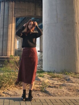 「アイテム（デニムスカート、レッド系）」を使った、futuredさん（レディース・159cm）の春コーディネート