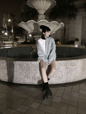 「UNIQLO（ユニクロ）のアイテム（ジャケット/アウター、シルバー系）」を使った、潘小潁さん（レディース）の春コーディネート