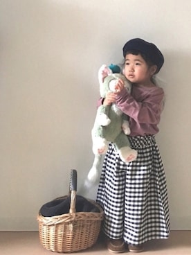 「KBF（ケイビーエフ）のアイテム（その他アウター）」を使った、Neneneさん（キッズ・90cm）の春コーディネート