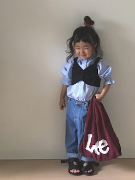 「LEE」｜「アイテム（シャツワンピース）」を使った、Neneneさん（キッズ・90cm）の夏コーディネート