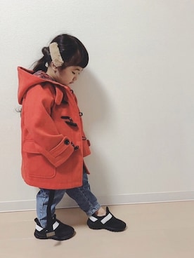 「アイテム（ダッフルコート、レッド系）」を使った、Neneneさん（キッズ・90cm）の冬コーディネート