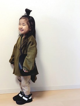 「アシンメトリー」｜「アイテム（チュニック）」を使った、Neneneさん（キッズ・100cm）の春コーディネート