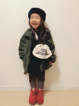 「Lee（リー）のアイテム（ブルゾン）」を使った、Neneneさん（キッズ・100cm）の冬コーディネート