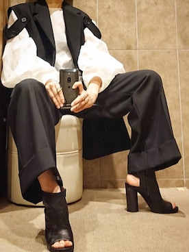 「DRIES VAN NOTEN（ドリスヴァンノッテン）のアイテム（スラックス）」を使った、arikofさん（レディース・158cm）の夏コーディネート