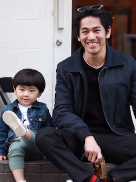 「息子」｜「アイテム（スウェット）」を使った、権藤裕輝さん（メンズ・170cm）の春コーディネート