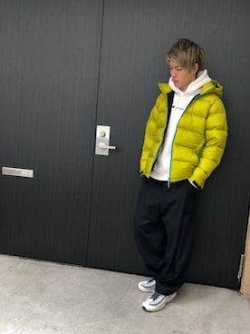 「MARMOT（マーモット）のアイテム（ダウンジャケット/コート）」を使った、Katagiriさん（メンズ・173cm）の秋コーディネート