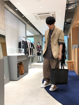 「doublet（ダブレット）のアイテム（パンツ）」を使った、Katagiriさん（メンズ・173cm）の夏コーディネート