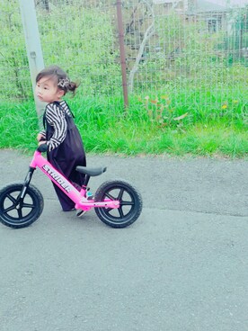 「ストライダー」｜「アイテム（オールインワン・サロペット）」を使った、ダブルツインさん（キッズ・80cm）の春コーディネート