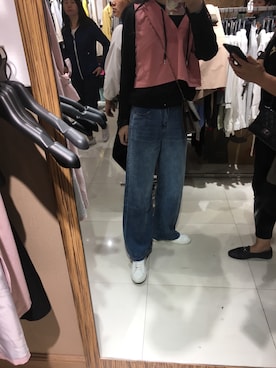 「GIVENCHY（ジバンシイ）のアイテム（スリッポン）」を使った、InBeaBea_さん（レディース・170cm）の秋コーディネート