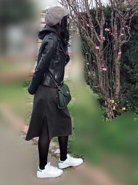 「ROSE BUD（ローズバッド）のレザーライダースジャケット（ライダースジャケット）」を使った、Sara さん（レディース・165cm）の春コーディネート