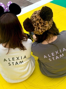 ALEXIA STAM（アリシアスタン）の「Back Separated Logo Sweatshirt