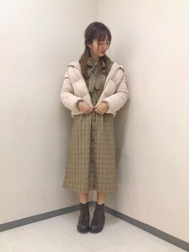 「ボウタイ」｜「アイテム（ダウンジャケット/コート）」を使った、マジェスティックレゴンソラリアプラザ店スタッフさん（レディース・163cm）の秋コーディネート