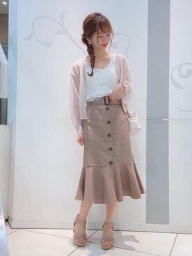 「MAJESTIC LEGON（マジェスティックレゴン）のキリカエレースタンク（タンクトップ）」を使った、マジェスティックレゴンソラリアプラザ店スタッフさん（レディース・163cm）の夏コーディネート