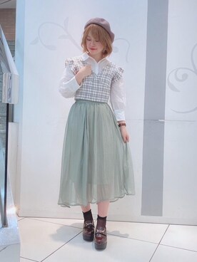 「セットアイテム」｜「アイテム（ハンチング/ベレー帽）」を使った、マジェスティックレゴンソラリアプラザ店スタッフさん（レディース・160cm）の秋コーディネート