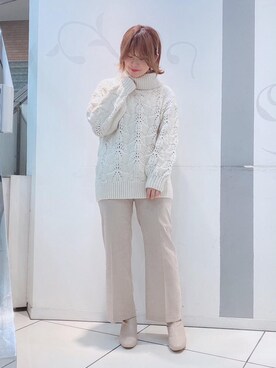 「透かし柄」｜「アイテム（ブーツ）」を使った、マジェスティックレゴンソラリアプラザ店スタッフさん（レディース・160cm）の冬コーディネート