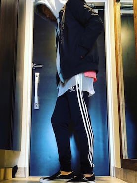 「PARADOX（パラドックス）のアイテム（トップス）」を使った、FAC51さん（メンズ・170cm）の春コーディネート
