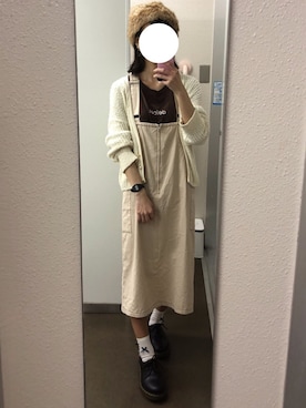 「サロペットスカート」｜「アイテム（腕時計）」を使った、なるさん（レディース・163cm）の秋コーディネート