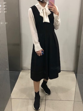 「ソックススニーカー」｜「アイテム（その他）」を使った、なるさん（レディース・163cm）の秋コーディネート