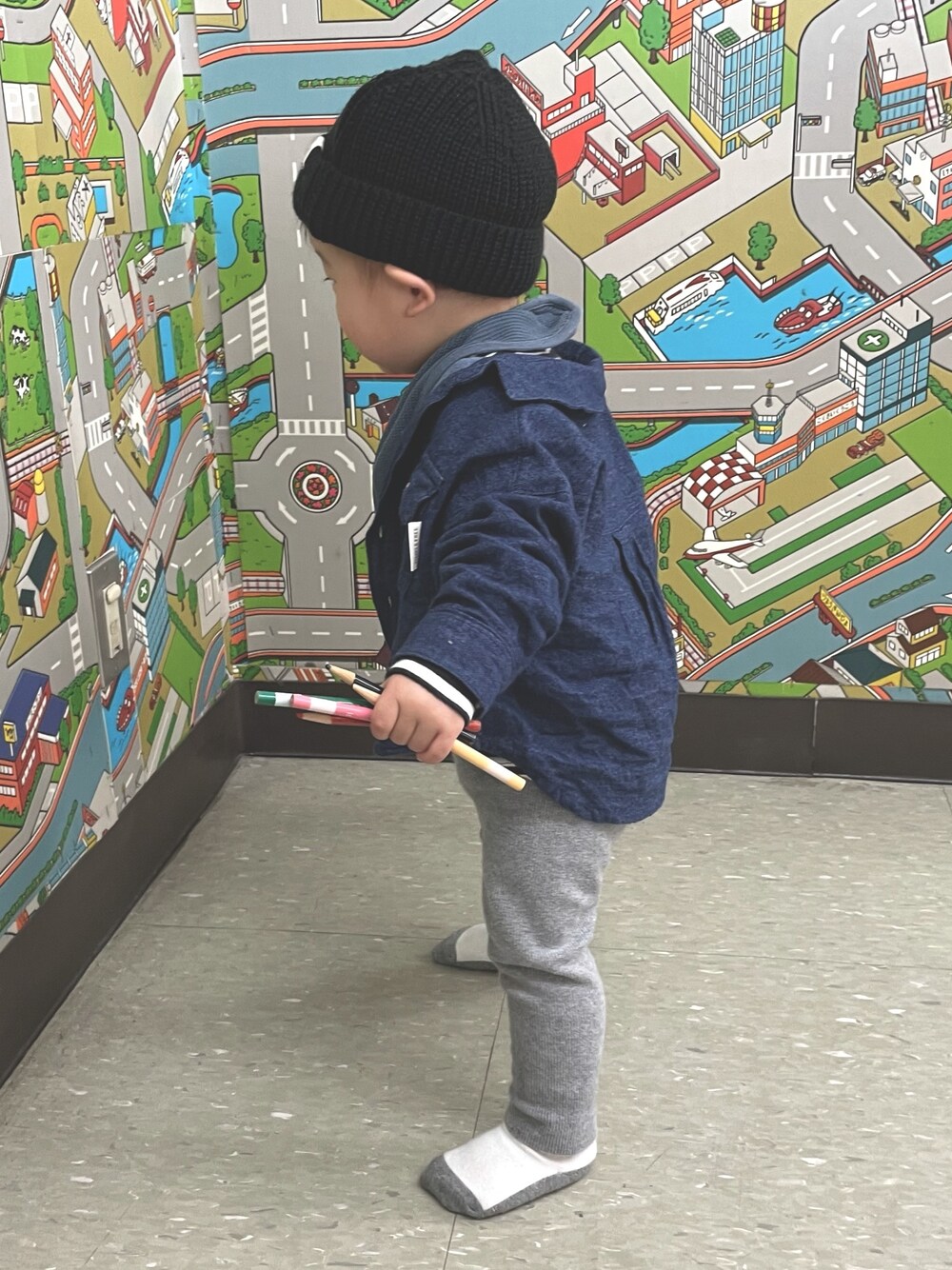 「キッズコーデ、1歳3ヶ月、男の子コーデ、男の子ベビー」｜「赤ちゃん本舗のアイテム（ジャケット/アウター、ブルー系）」を使った、maさん（キッズ・70cm）の冬コーディネートの1枚目の写真
