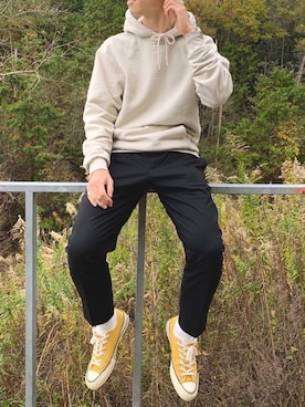 「H&M（エイチ・アンド・エム）のアイテム（パーカー）」を使った、Chiakiさん（メンズ・175cm）の冬コーディネート