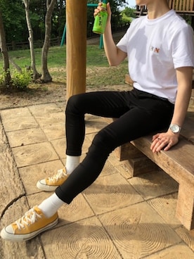 「UNIQLO（ユニクロ）のWOMEN ウルトラストレッチジーンズ（デニムパンツ）」を使った、Chiakiさん（メンズ・175cm）の春コーディネート