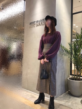「Aunt Marie's（アントマリーズ）のAUNT MARIE'S レザーサス付きハイウエストナロースカート（スカート）」を使った、Fumi⑅︎◡̈︎さん（レディース・166cm）の秋コーディネート
