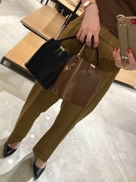 「アントマリーズ」｜「アイテム（スラックス）」を使った、Fumi⑅︎◡̈︎さん（レディース・166cm）の秋コーディネート