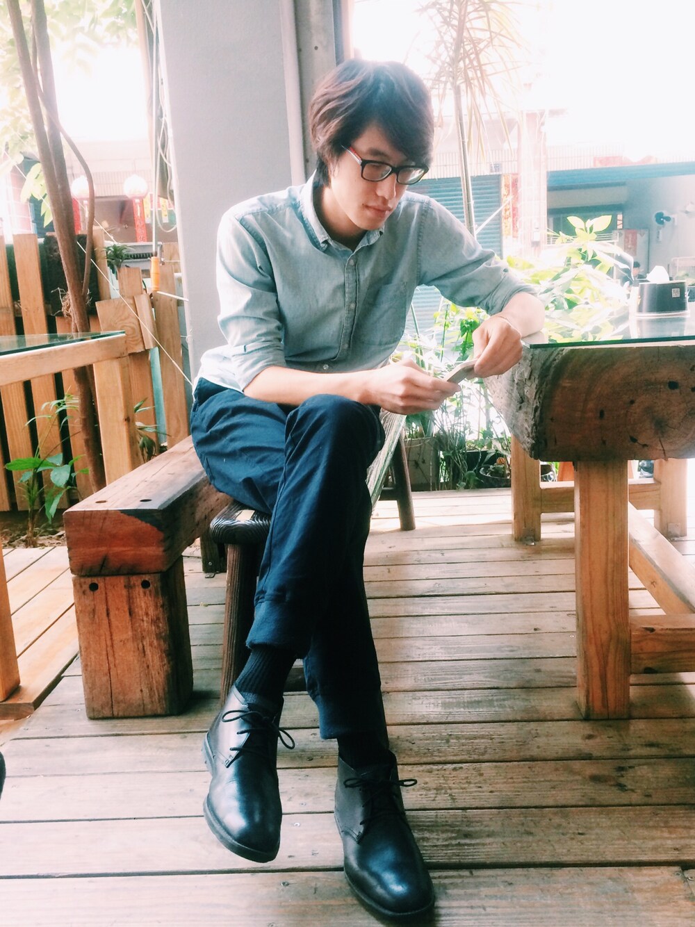 「Timberlandのアイテム（ブーティ、ブラック系）」を使った、ilichuさん（メンズ・185cm）の春コーディネートの1枚目の写真