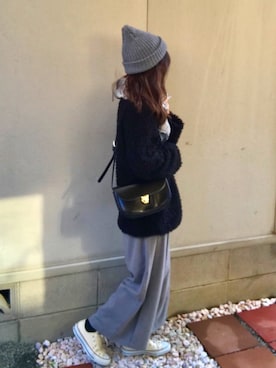 「ADAM ET ROPE'（アダムエロペ）のラウンドクロスボディーバッグ（ショルダーバッグ）」を使った、しずさん（レディース・156cm）の冬コーディネート