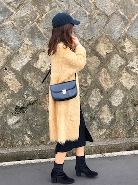 「ADAM ET ROPE'（アダムエロペ）のラウンドクロスボディーバッグ（ショルダーバッグ）」を使った、しずさん（レディース・156cm）の冬コーディネート