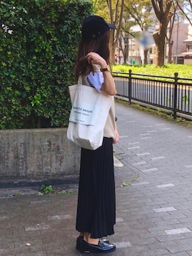 「夏秋ミックス」｜「アイテム（ローファー）」を使った、しずさん（レディース・156cm）の秋コーディネート