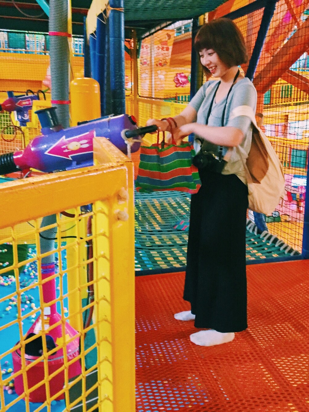 「無印良品のアイテム（バックパック/リュック、ベージュ系）」を使った、Acidさん（レディース・158cm）の春コーディネートの1枚目の写真