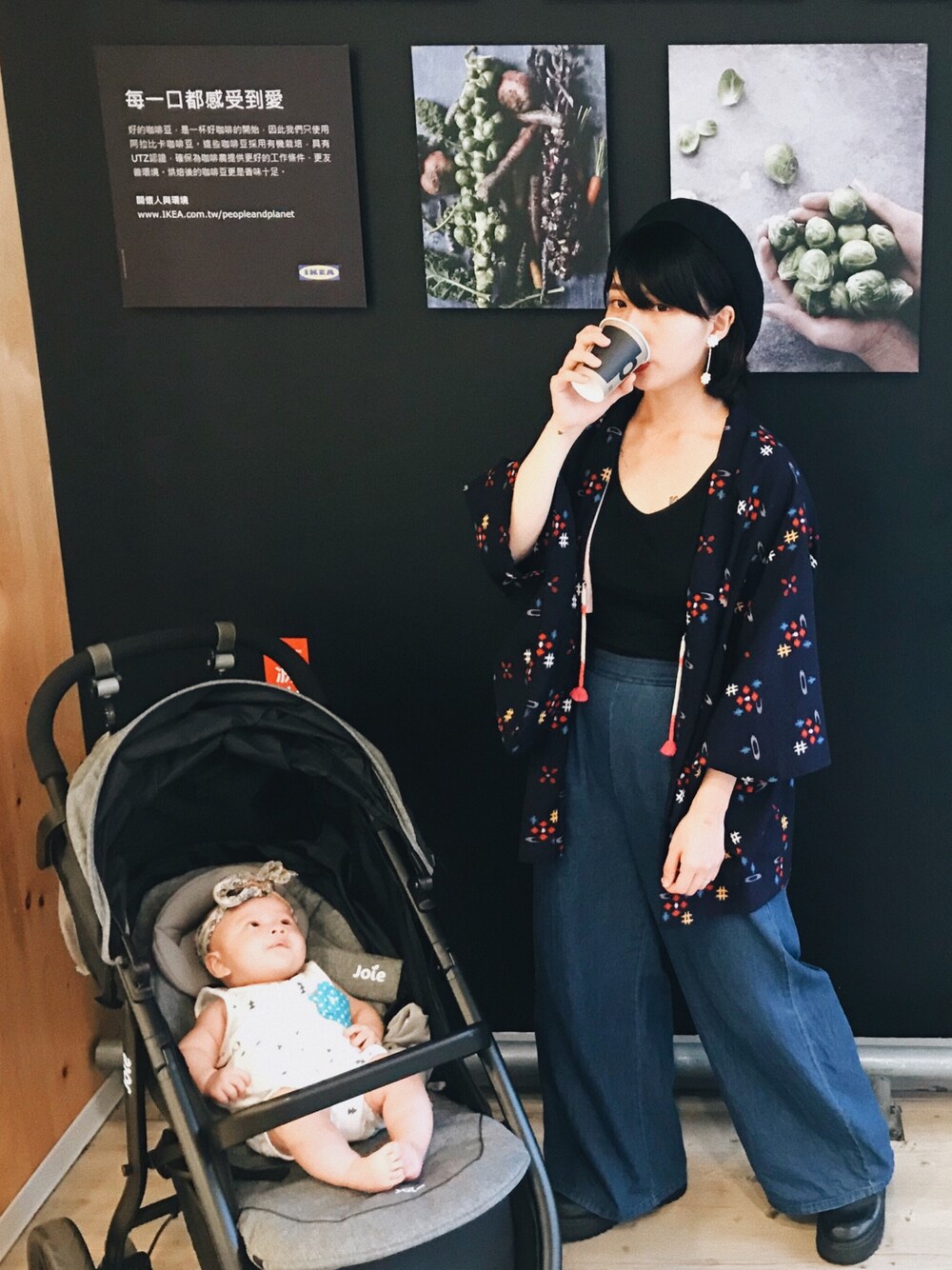 「GUのアイテム（パンツ、ブルー系）」を使った、Acidさん（レディース・158cm）の夏コーディネートの1枚目の写真
