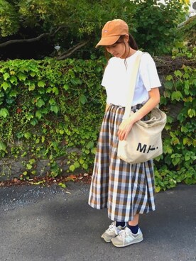 じゃんでけんでぽんさんのコーディネート