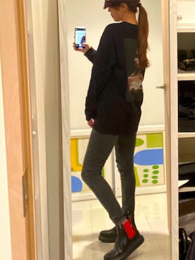 「Alexander McQueen（アレキサンダーマックイーン）のアイテム（ブーツ）」を使った、nibo63さん（レディース・163cm）の秋コーディネート
