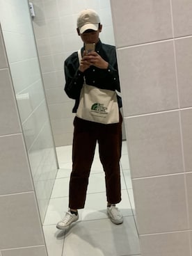 「H&M DIVIDED（エイチアンドエム　ディヴァイデッド）のアイテム（キャップ）」を使った、POWER_taxさん（メンズ・175cm）の春コーディネート