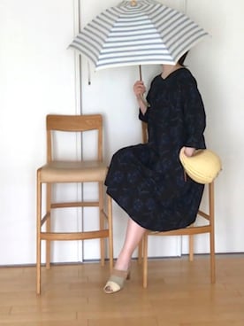 「future eyesのアイテム（かごバッグ、ベージュ系）」を使った、kikiさん（レディース・165cm）の夏コーディネート