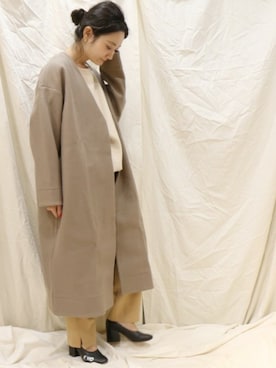 「ベージュパンツ」｜「アイテム（その他アウター）」を使った、miiiiiさん（レディース・159cm）の秋コーディネート